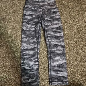 lululemon athletica Black and Gray Camouflage Leggings